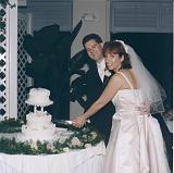 2002-05-11.wedding.kevin-nessa.reception.cake.kevin-nessa-snyder.3.venice.fl.us.jpg