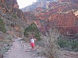 2007-11-17.canyon_return_ascent.bright_angel_trail.043.nessa-snyder.grand_canyon.az.us.jpg