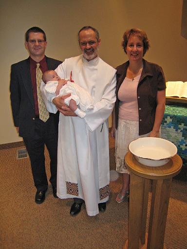 2007-10-07.baptism.ronan-snyder.baby_02_months.13.kevin-nessa-rev_hice.fumc.northville.mi.us 
