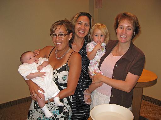 2007-10-07.baptism.ronan-snyder.baby_02_months.20.seren-nessa-fran-denise.fumc.northville.mi.us 