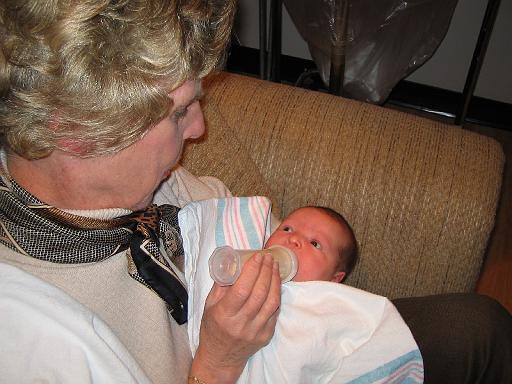 2005-11-26.portrait.hospital.baby_newborn.sandy-seren-snyder.5.southfield.mi.us 
