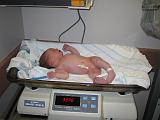 2005-11-23.portrait.hospital.baby_newborn.scale.7_lbs_8_ozs.seren-snyder.3.southfield.mi.us.jpg
