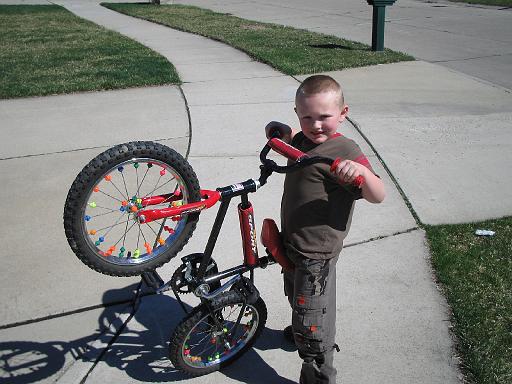2006-04-15.portrait.ethan.bike.2.livonia.mi.us 