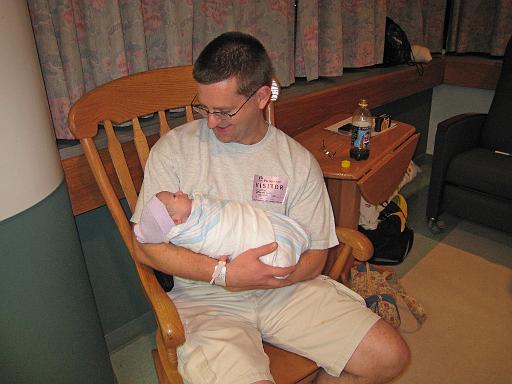 2007-07-25.portrait.hospital.baby_newborn.14.kevin-ronan-snyder.southfield.mi.us 