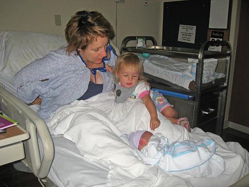 2007-07-26.portrait.hospital.baby_newborn.27.seren-nessa-ronan-snyder.southfield.mi.us 