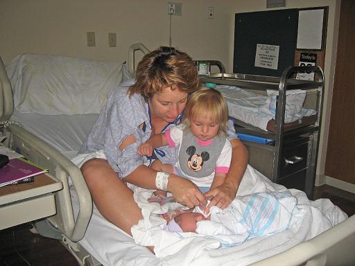 2007-07-26.portrait.hospital.baby_newborn.30.seren-nessa-ronan-snyder.southfield.mi.us 