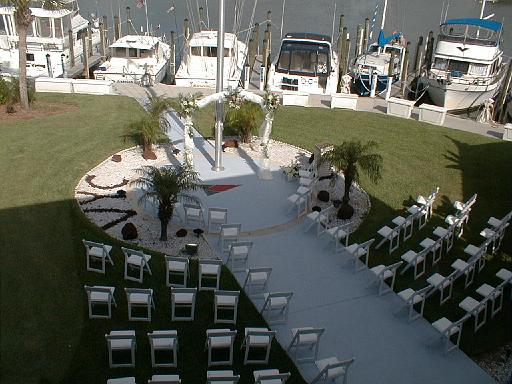 2002-05-11.wedding.kevin-nessa.before.altar-chairs.1.venice.fl.us 