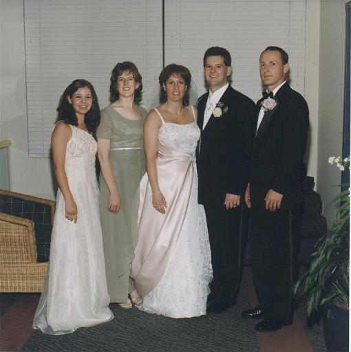 2002-05-11.wedding.kevin-nessa.after.party.under40.snyder.2.fav.venice.fl.us 