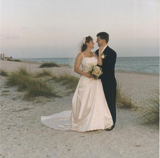 2002-05-11.wedding.kevin-nessa.beach.kevin-nessa-snyder.10.venice.fl.us 