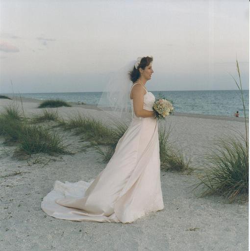 2002-05-11.wedding.kevin-nessa.beach.nessa-snyder.1.venice.fl.us 