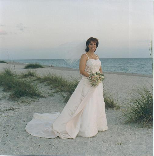 2002-05-11.wedding.kevin-nessa.beach.nessa-snyder.2.venice.fl.us 