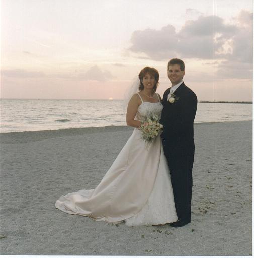 2002-05-11.wedding.kevin-nessa.beach.sunset.kevin-nessa-snyder.3.venice.fl.us 