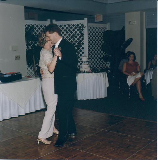2002-05-11.wedding.kevin-nessa.reception.dance.kevin-sandy-snyder.2.venice.fl.us 
