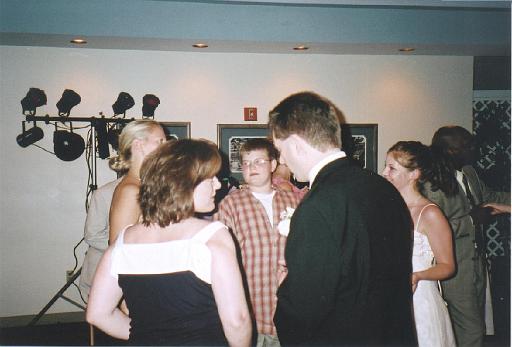 2002-05-11.wedding.kevin-nessa.reception.dance.kevin-snyder-amy.venice.fl.us 