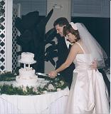 2002-05-11.wedding.kevin-nessa.reception.cake.kevin-nessa-snyder.2.venice.fl.us.jpg