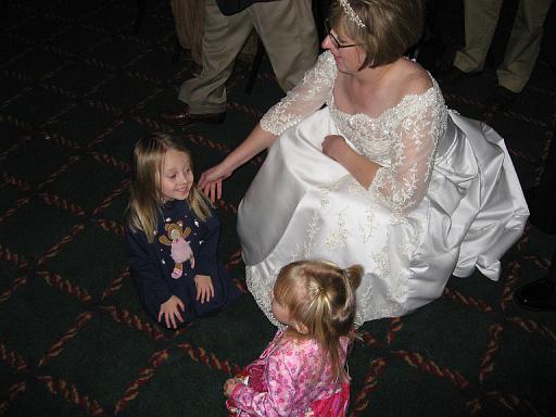 2006-11-04.wedding.nancy-tate.reception.matti-grace-nancy-gibson-snyder.2.clarksville.tn.us 