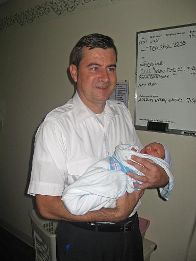2007-07-26.portrait.hospital.baby_newborn.05.paul-ronan-snyder.southfield.mi.us 