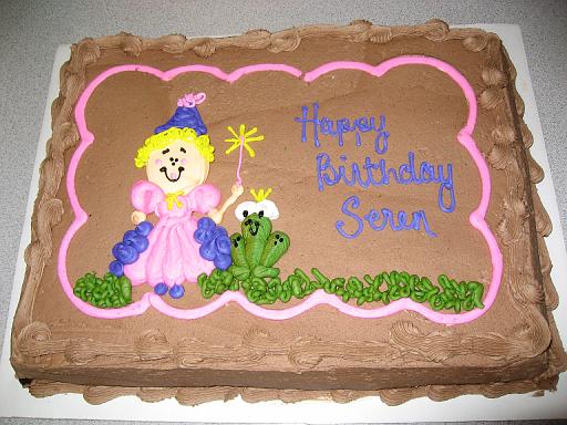 2006-11-19.seren.1yr_birthday.cake.00.livonia.mi.us 