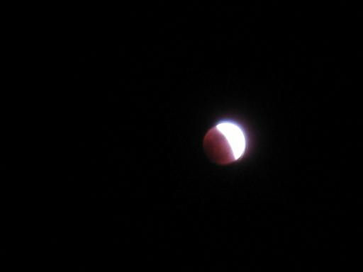 2008-02-20.eclipse.lunar.12.livonia.mi.us 