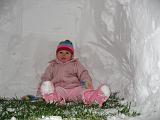2007-12-16.snow_play.quinzhee.seren-snyder.13.livonia.mi.us.jpg
