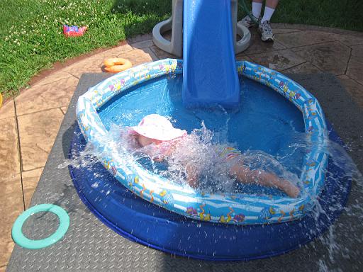 2007-08-11.water_play.pool.05.fav.seren-snyder.livonia.mi.us 