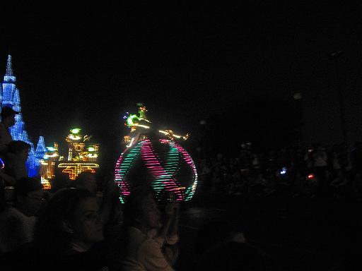 2007-12-23.parade.night.03.magic_kingdom.disney.orlando.fl.us 