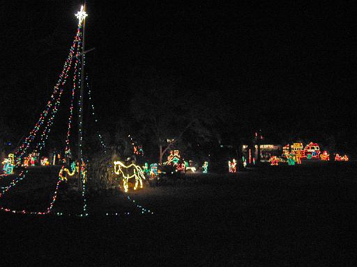 2007-12-24.house.christmas_lights.03.venice.fl.us 