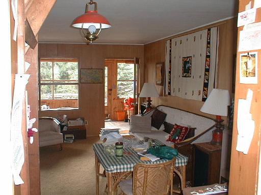 1999-08-24.interior.3.lake_cabin.cook.mn.us 