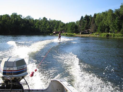 2005-08-16.waterskiing.nancy-snyder.2.lake_cabin.cook.mn.us 