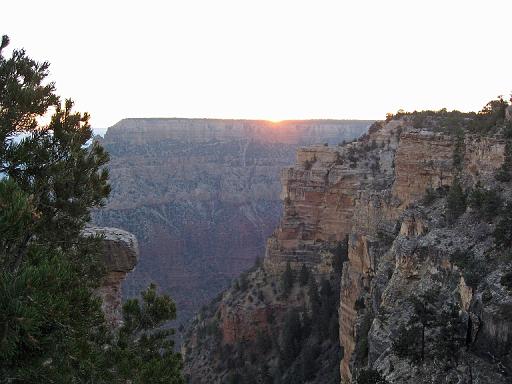 2007-11-17.mather_point.sunrise.24.grand_canyon.az.us 