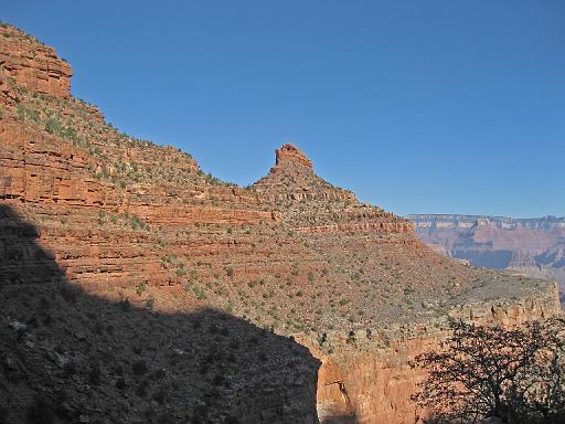 2007-11-17.canyon_embark_descent.bright_angel_trail.40.grand_canyon.az.us 