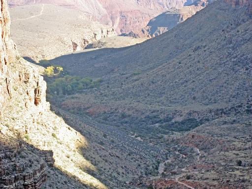 2007-11-17.canyon_embark_descent.bright_angel_trail.49.grand_canyon.az.us 