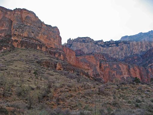 2007-11-17.canyon_embark_descent.bright_angel_trail.70.grand_canyon.az.us 