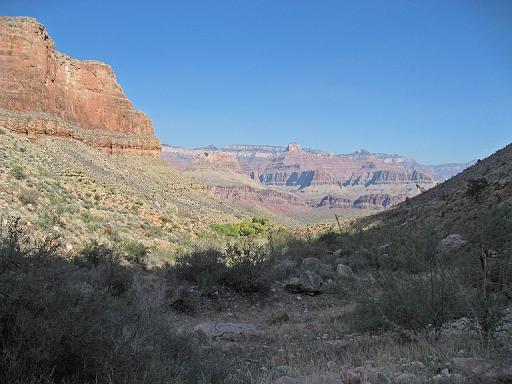 2007-11-17.canyon_embark_descent.bright_angel_trail.76.grand_canyon.az.us 