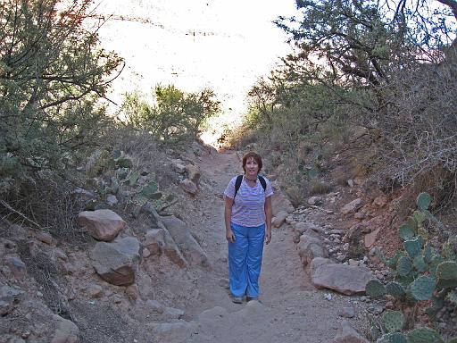 2007-11-17.canyon_embark_descent.bright_angel_trail.78.nessa-snyder.grand_canyon.az.us 