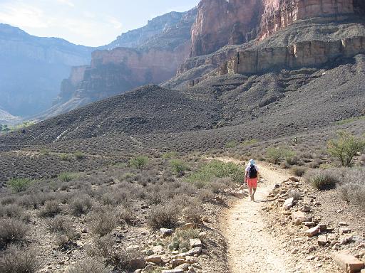 2007-11-17.canyon_return_ascent.bright_angel_trail.009.grand_canyon.az.us 