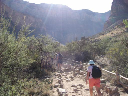 2007-11-17.canyon_return_ascent.bright_angel_trail.021.grand_canyon.az.us 