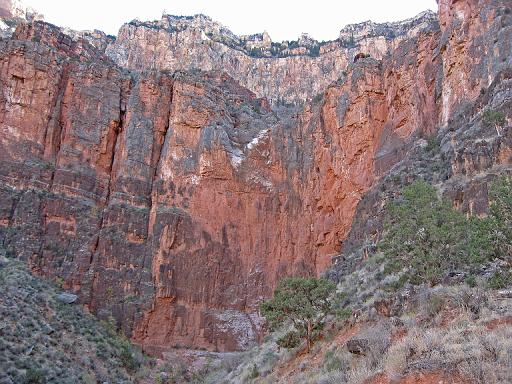 2007-11-17.canyon_return_ascent.bright_angel_trail.040.grand_canyon.az.us 