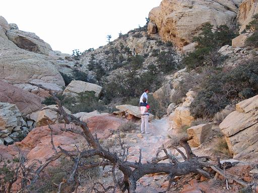 2007-11-24.calico_tanks_trail.32.sandy-nessa-snyder.red_rock_canyon.nv.us 