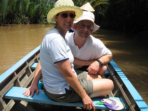 2004-07-05.mekong_delta.canal_small.kevin-nessa-snyder.1.fav.my_tho.vn 