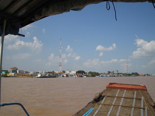 2004-07-05.mekong_delta.dock.5.my_tho.vn 