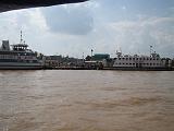 2004-07-05.mekong_delta.ferry_dock.1.my_tho.vn.jpg
