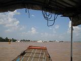 2004-07-05.mekong_delta.ferry_dock.3.my_tho.vn.jpg