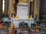 2004-07-09.grand_palace.temple.emerald_budda.8a.bangkok.th.jpg