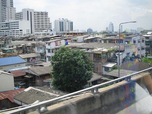 2004-07-09.housing.3.bangkok.th 