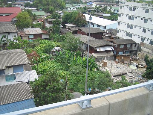 2004-07-09.housing.6.bangkok.th 