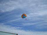2004-07-10.parasailing.michelle.landing.1.pattaya.th.jpg
